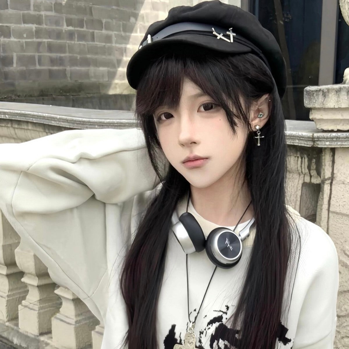 Nareen Cross Embroidered Beret